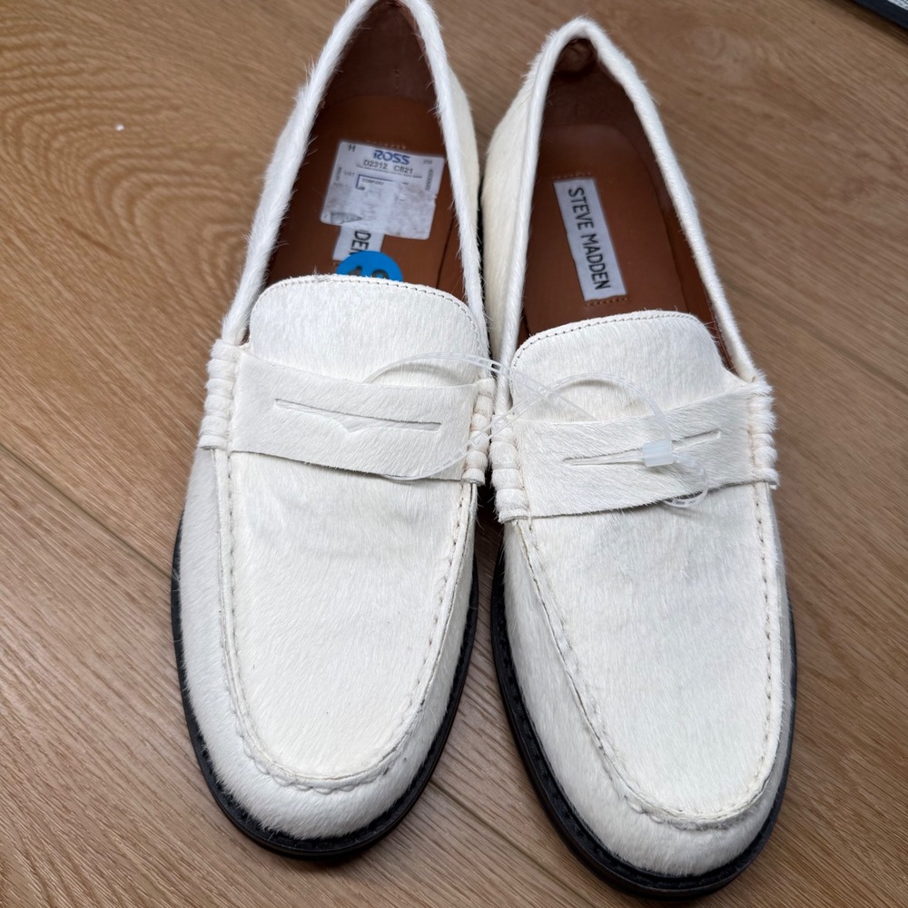 Steve Madden Madison-C Leather Loafers Women 10 White New Cow Hair Penny Slip On